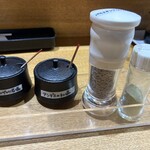 とんかつ 鉄 - 塩は4種類