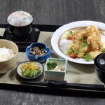 パセプション - イカと鶏のタルタル南蛮膳