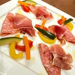 Tsuchi 農園野菜とチーズ料理 - 