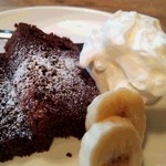 イグニッションスイッチ - デザートのチョコレートケーキ
