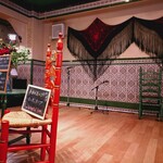 サラ・アンダルーサ - 