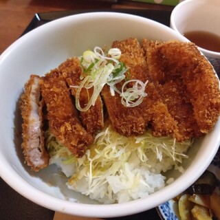 若狭 醤油かつ丼と豚汁 厳選味覚 うまもんや_1