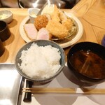 車道 フライのぶた福 - 