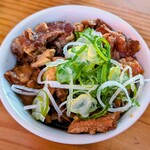 ハモニカキッチン - もつ煮込み