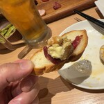 スミヤキ エビス - 燻製をバゲットに乗せて頂きます^^