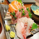 酒と肴と子ども食堂あら川 - 