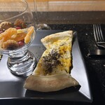 S TOKYO - トリュフとクワトロフォルマッジ