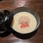 礒田 - 白味噌のお雑煮