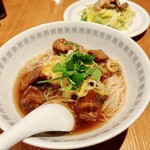 Az/ビーフン東 - バラ肉と酸白菜のあんかけ汁ビーフン