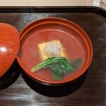 礒田 - まる(スッポン)豆腐のお椀