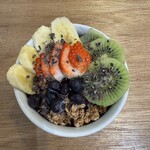 AMAZON POLPAS CAFE & MARKET - 