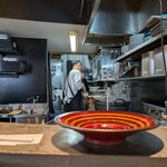 Ramen Break Beats - いつも、動き回ってる柳瀬店長。