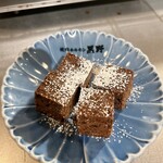 和牛一頭買い 焼肉ホルモン黒野 - 