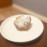 fika. - シュークリーム　350円