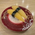 回転寿しトリトン - 料理写真: