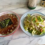 ラーメン 華月 - 中華丼・ラーメンセット↑