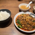 四川料理 龍の子 - 