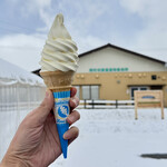 ヤツレン ソフトクリーム売店 - 