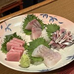 小料理ふるかわ - 料理写真:刺身盛り合わせ