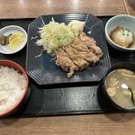 浜焼き海鮮居酒屋 大庄水産 - 【2026.1.26(月)】ジャンボチキン竜田揚げ定食（チキン竜田揚げ＋並盛り飯＋味噌汁＋大根おろし＋漬物）1,150円