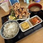 たき火炉端 雨やどり - 