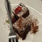 窯焼きピッツァとイタリアン食べ放題 チーズミート - 