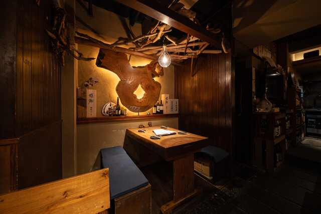 座席 : 炭焼笑店 陽 北堀江本店 （すみやきしょうてん よう） - 西大橋