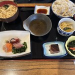 源七 くろとり食堂 -                     舞茸天ぷら付き刺身定食②