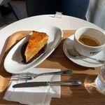 エクセルシオール カフェ - 料理写真:パイセット