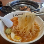 焼肉冷麺やまなか家 - 麺