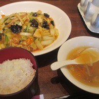 中国料理 青冥 堂島本店 - ライス・スープセットで￥700円
