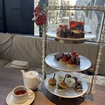 ザ ストリングス表参道 - 