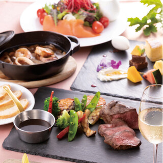 ラウンジ&バー ハカタガワ_2