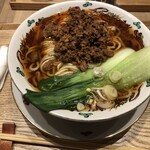 担担麺の掟を破る者 - 