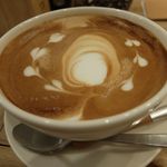 カフェ アクイーユ - カプチーノ