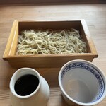 季より - 粗挽きそば
