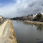 山玄茶 - 食後は歩いて