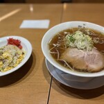 江南 柳橋本店 - ラーメンセット with 炒飯（麺大）