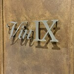 VinIX - 