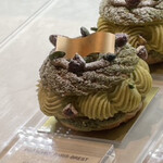 LESS by Gabriele Riva & Kanako Sakakura - 