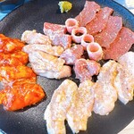 焼肉わらびホルモン 肉将軍 - 