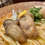 Noodle いたば - 『辛牡蠣味噌RAMEN』　うまい牡蠣コンフィ。