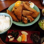 高盛食堂 - ミックスフライ定食　1