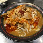 麺創研 紅 - 紅　バラ肉増し