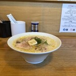 麺屋 でこぼこ - 