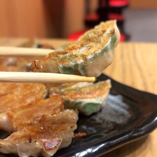 ハマる人が続出中！香り豊かな「しそ餃子」