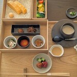 LAT.34°N by 蒼 - 最初の御膳。上質さが分かります。