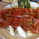 大門焼肉レストラン - 骨付きカルビ：1,600円 (2015/1)