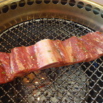 大門焼肉レストラン - 骨付きカルビ (2015/1)