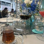 Tiffany Blue Box Café - 